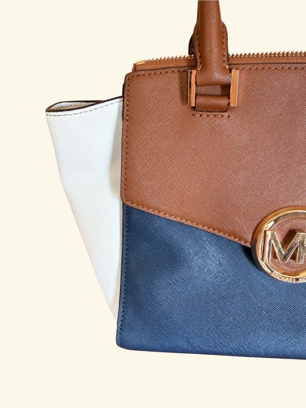 Michael Kors Hudson Medium Satchel with Gold MK Emblem - Picture 9 of 15